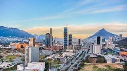 Hoteles en Monterrey cerca de El Faro del Comercio