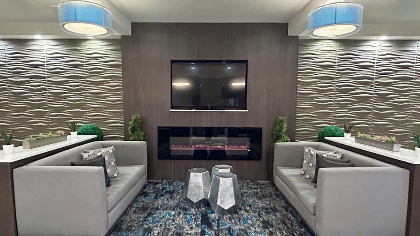 La Quinta Inn By Wyndham Columbia Se / Fort Jackson