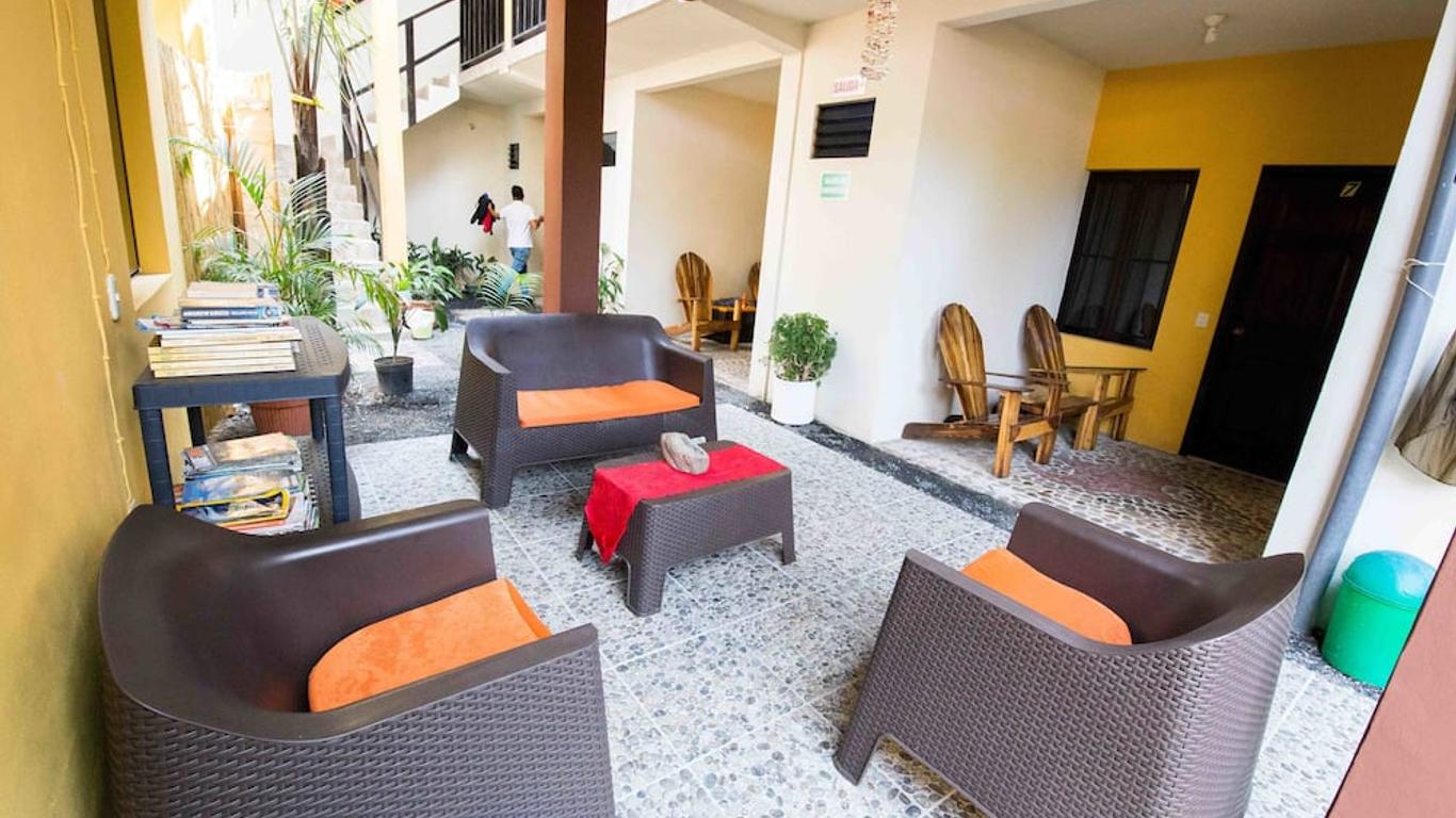 Papaya Lodge