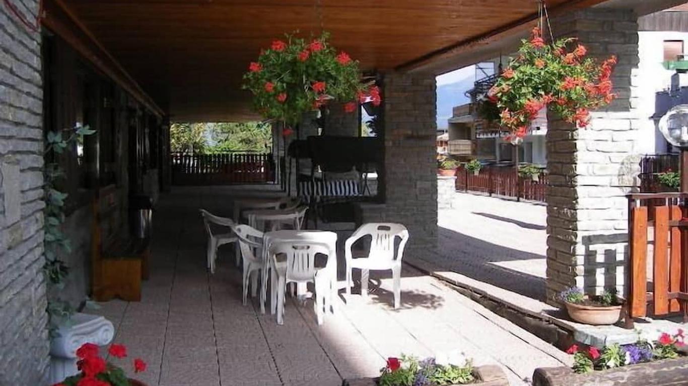 Hotel Savoia Debili