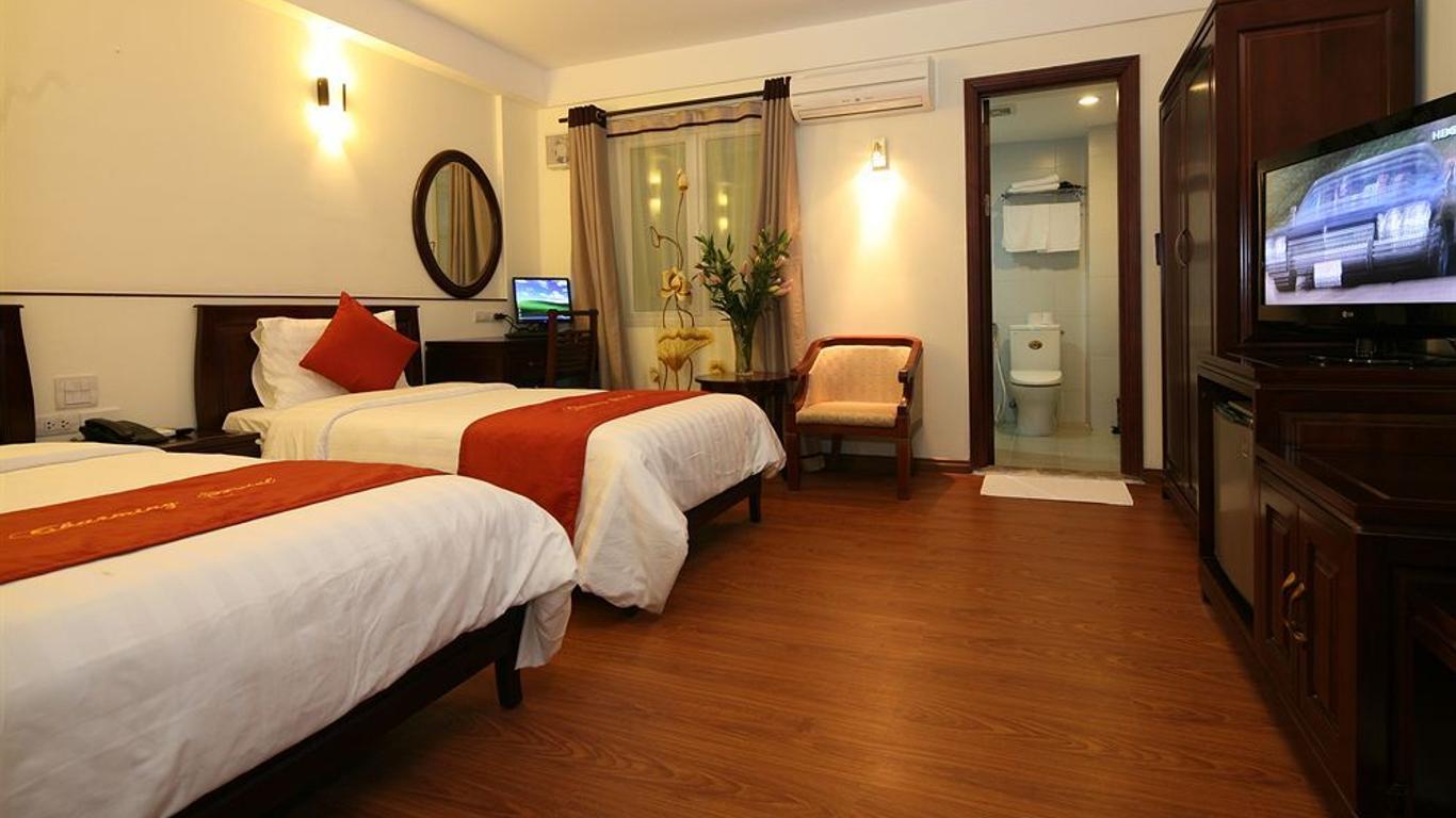 Charming 2 Hotel