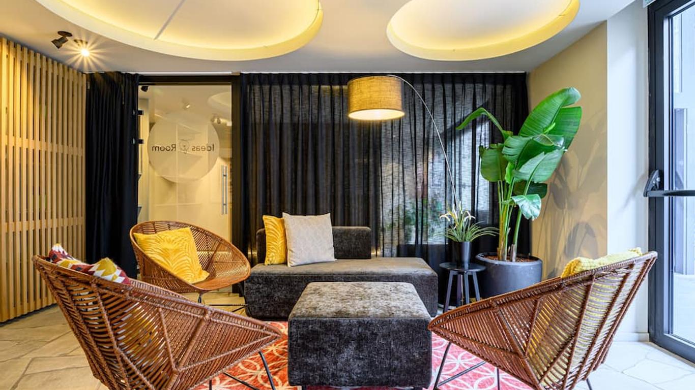 Premier Suites Antwerp