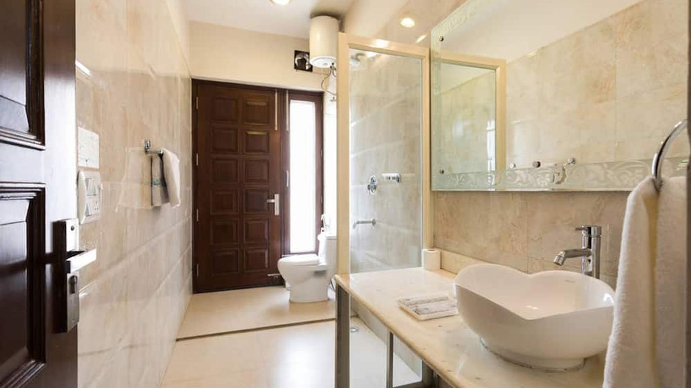 Perch Arbor Suites