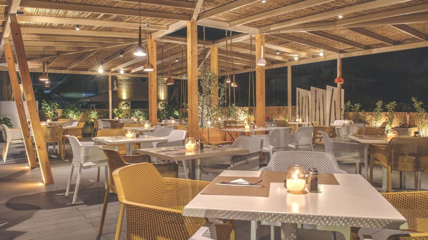 Iliada Beach Hotel
