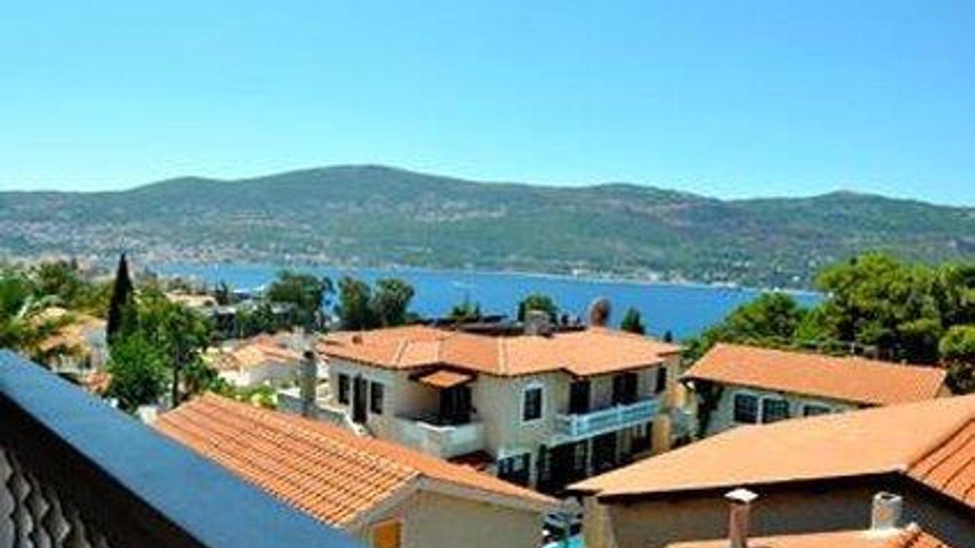 Ino Hotel & Suites