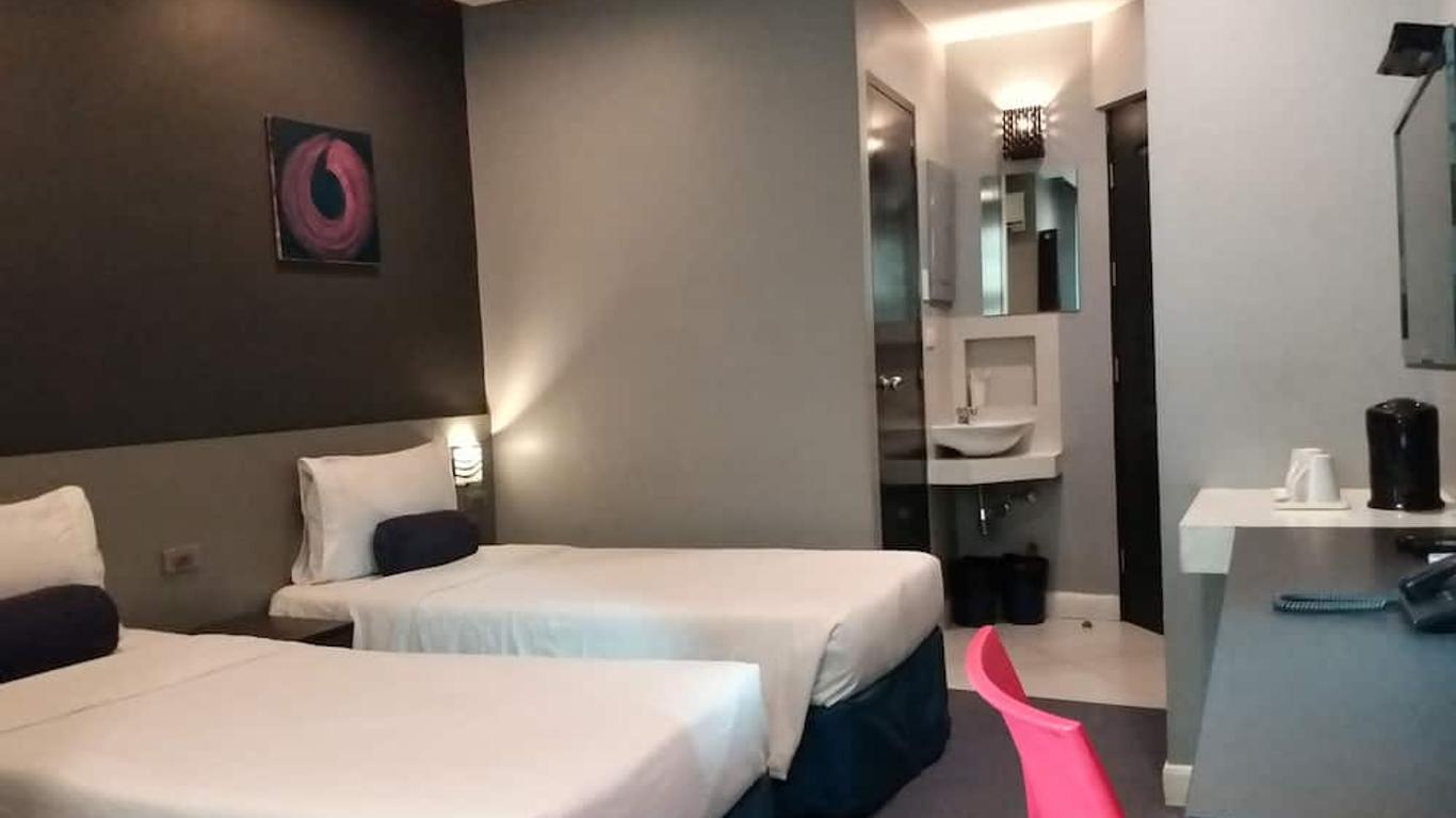 Leez Inn Malate
