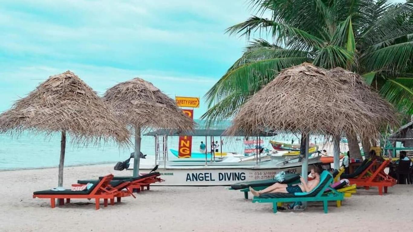 Golden Beach Cottages