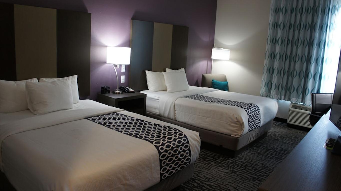 La Quinta Inn & Suites by Wyndham Chattanooga - Lookout Mtn