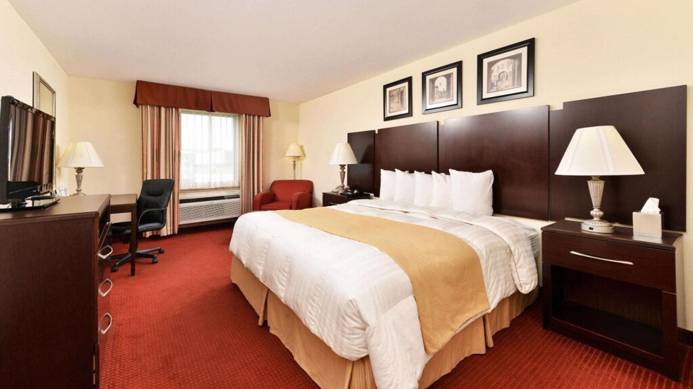 Executive Inn & Suites
