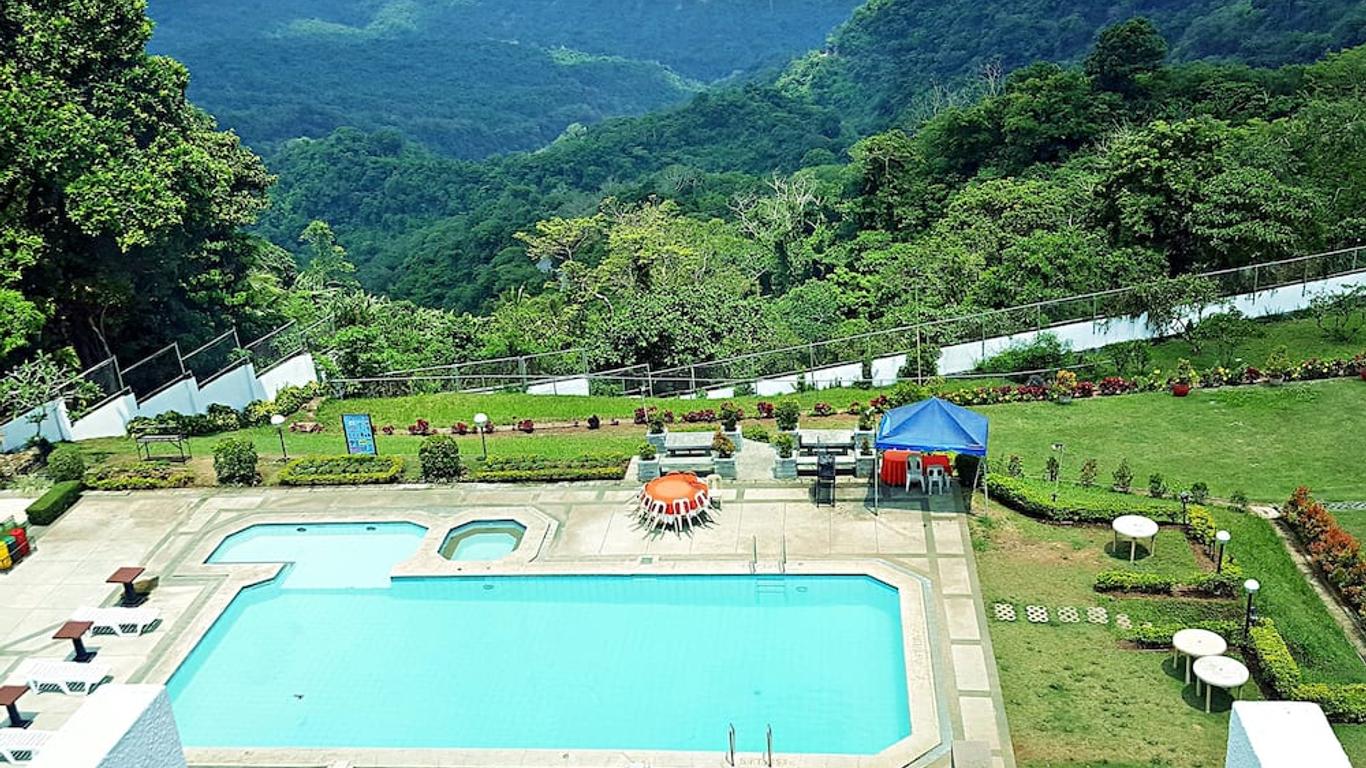 Days Hotel by Wyndham Tagaytay
