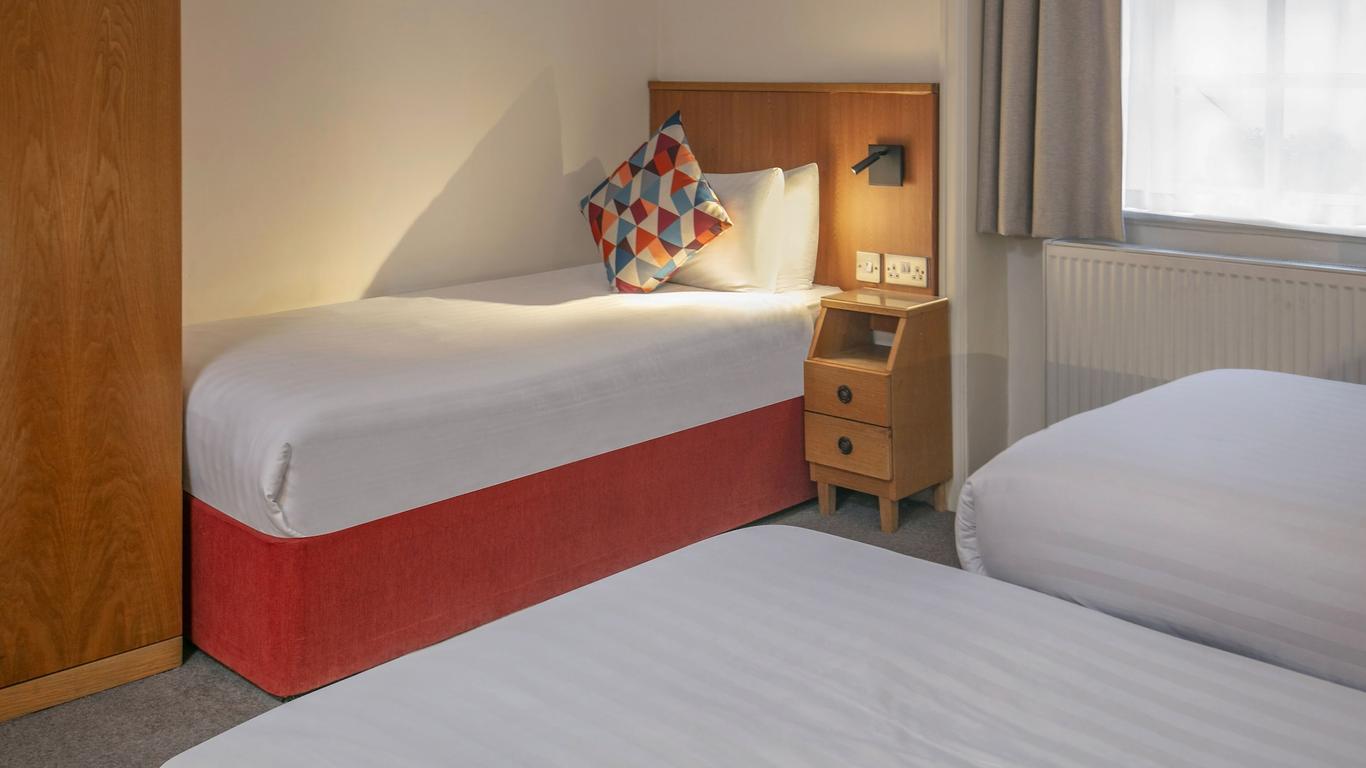 Queensway Hotel, Sure Hotel Collection by Best Western