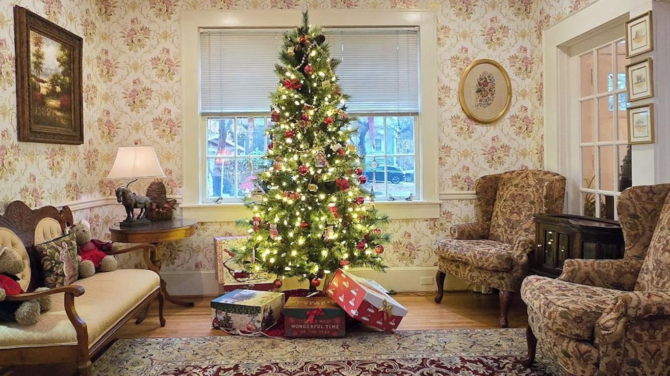 Pettigru Place Bed & Breakfast