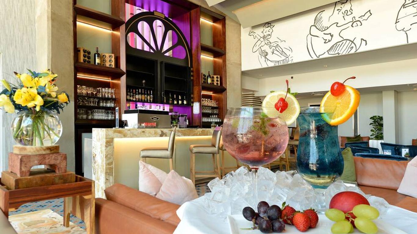 Piazza Hotel Montecasino