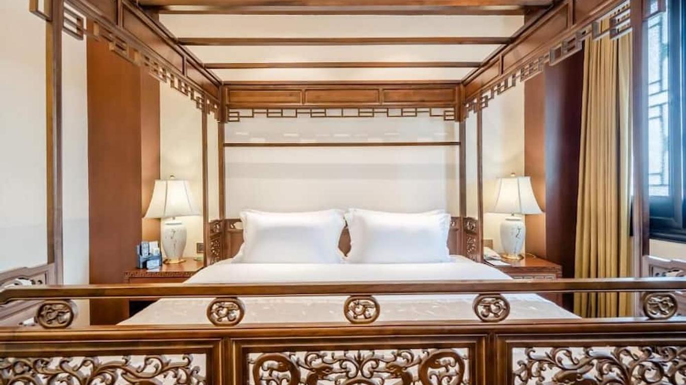 Chengdu Buddhazen Hotel