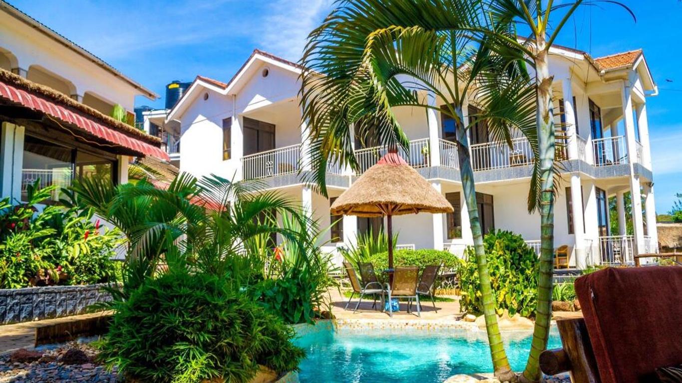 2 Friends Beach Hotel