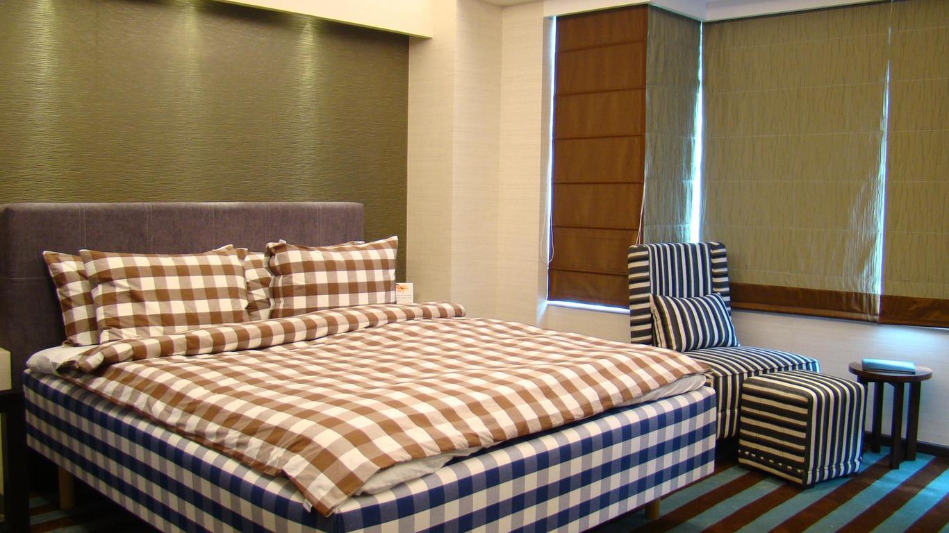 The Madison Hotel