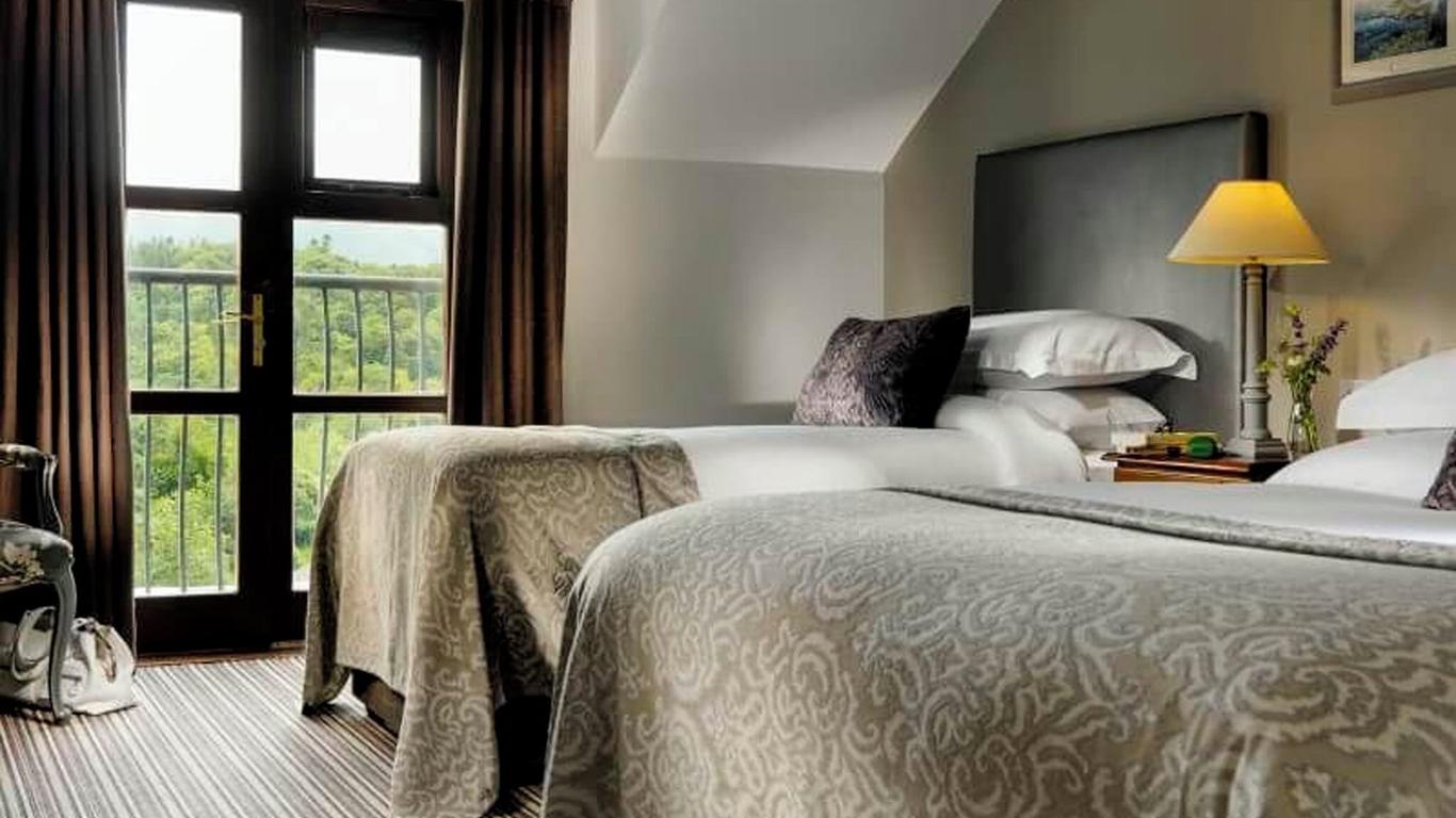 Killarney Heights Hotel