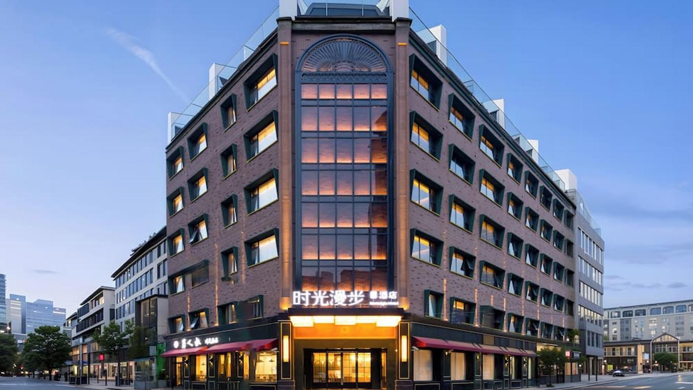 Nostalgia S Hotel (Shanghai Railway Station And Suzhou Creek)