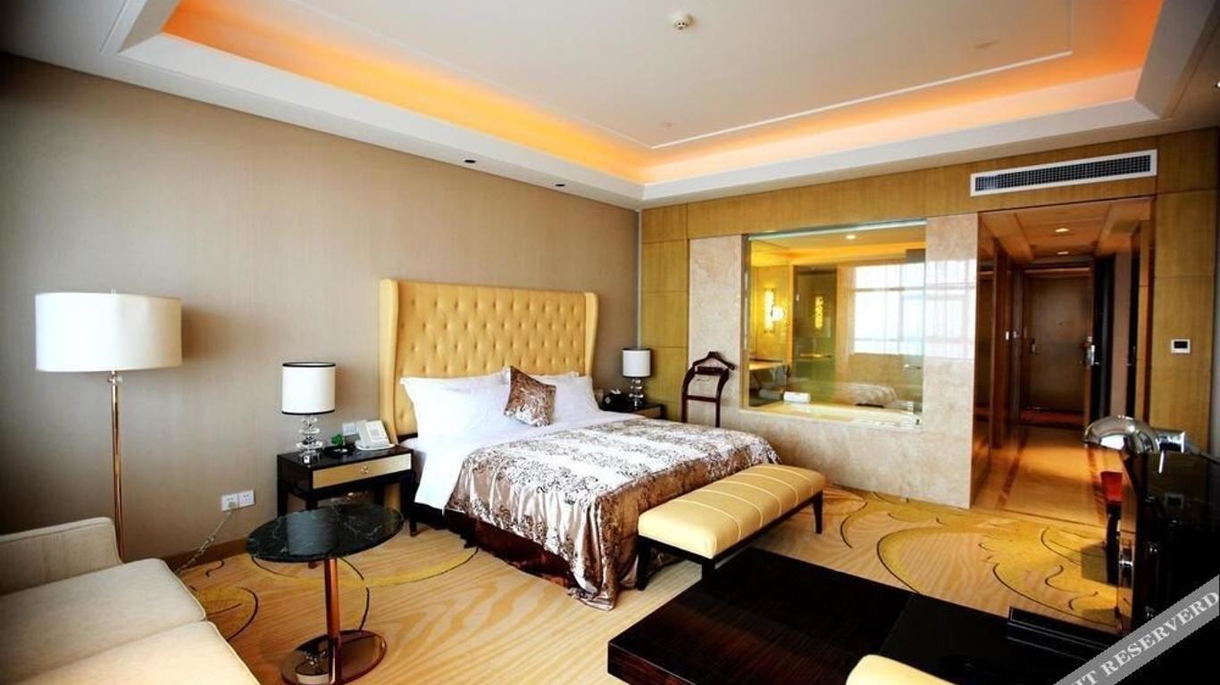 Landbridge Jinjiang Hotel