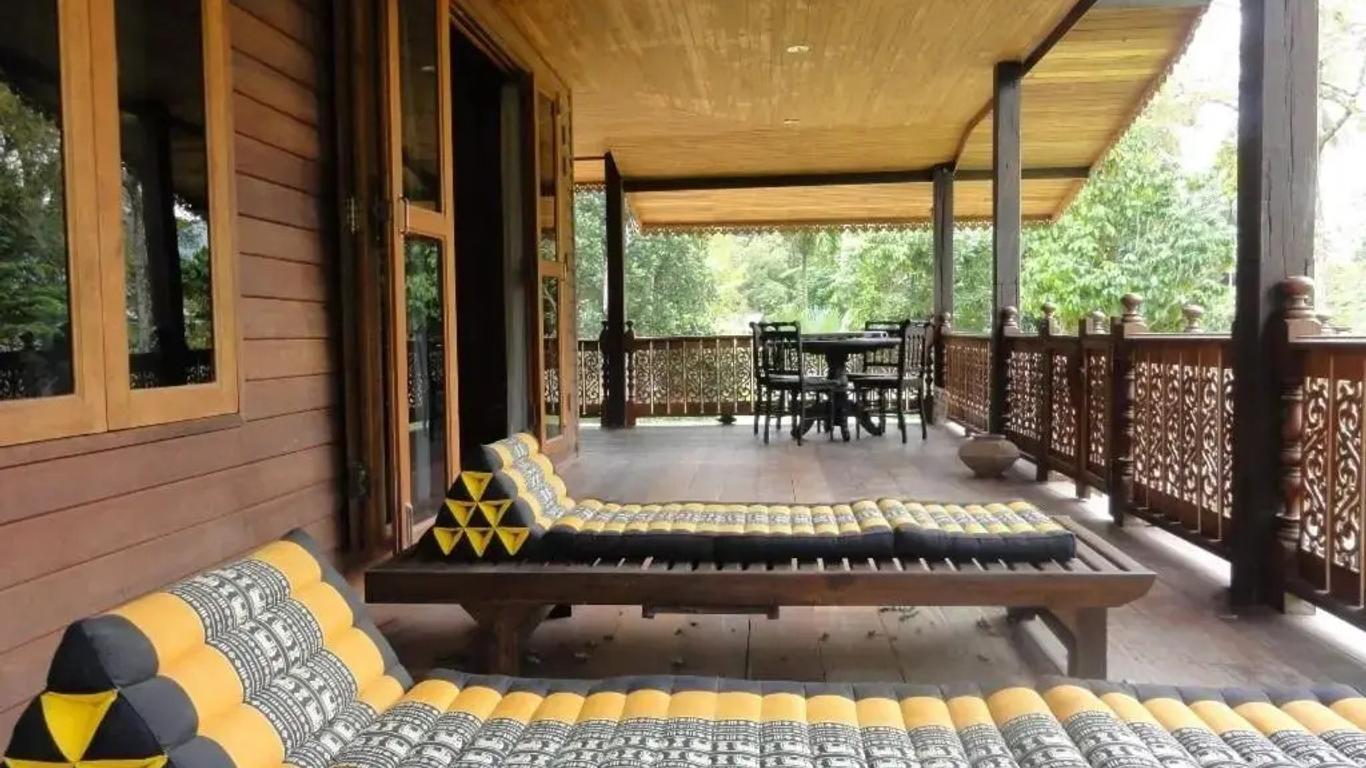 Tamarind Lodge