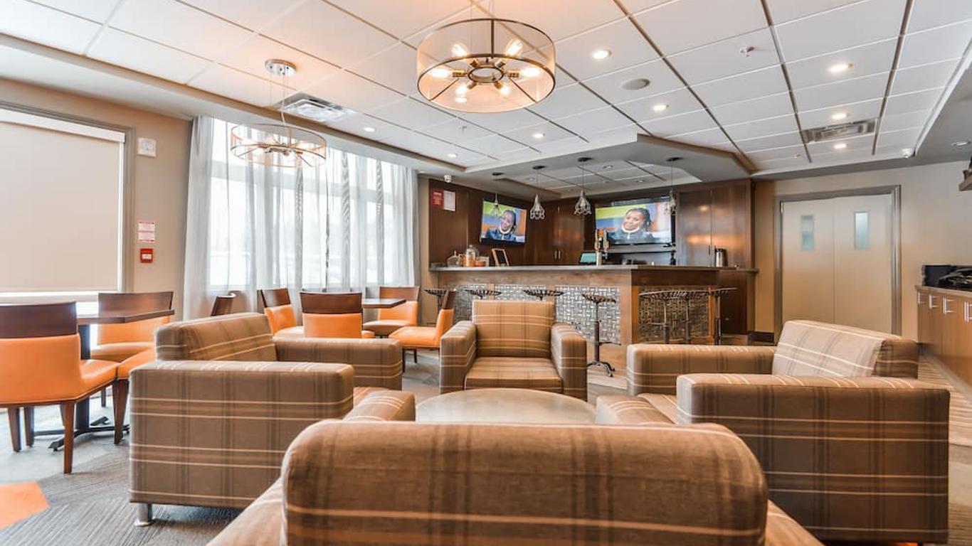 Four Points by Sheraton Barrie