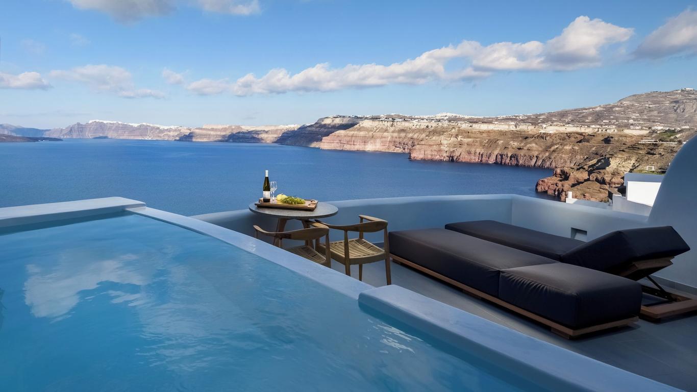 Neptune Luxury Suites