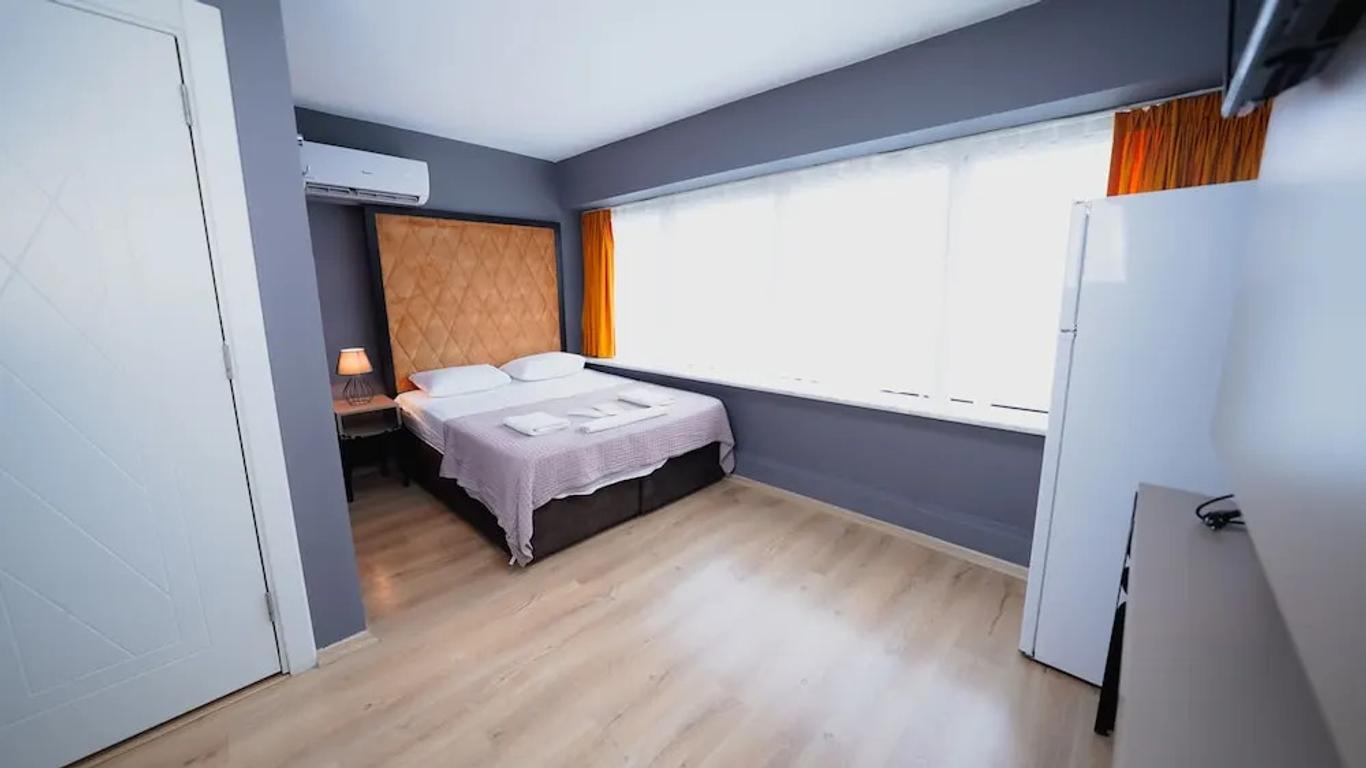 Montino Hotel