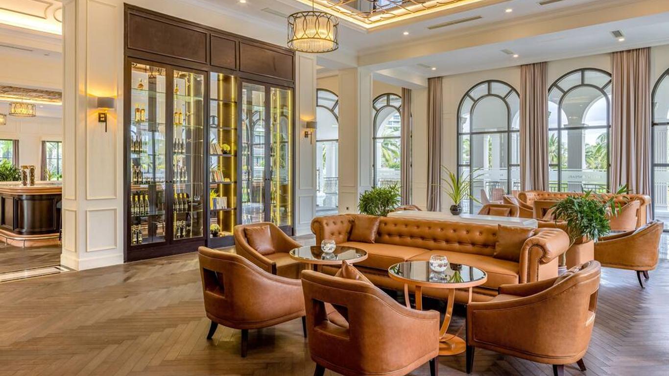 Melia Vinpearl Cam Ranh Beach Resort