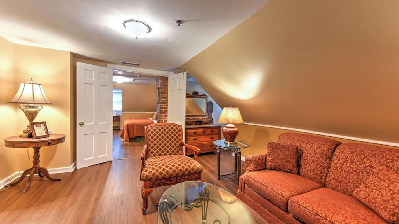 Casa De Solana Bed And Breakfast