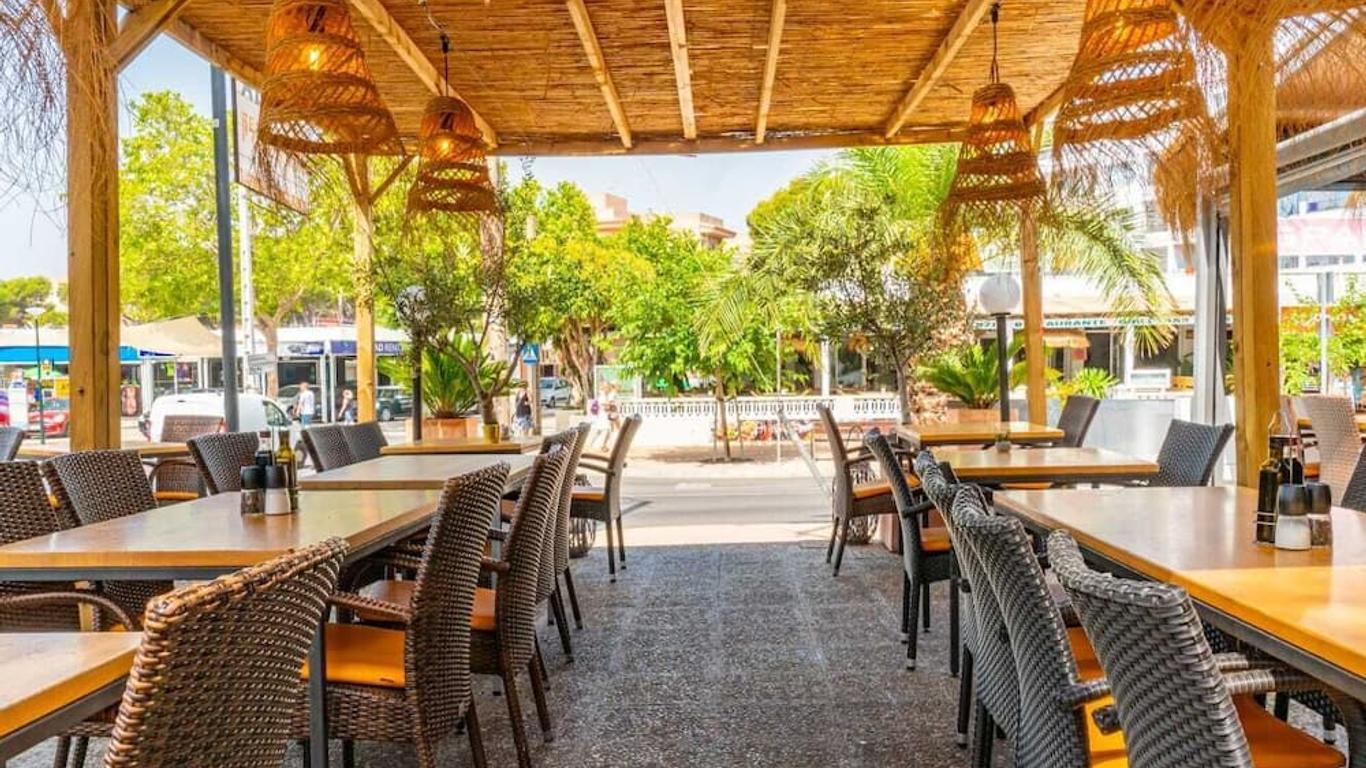Hostal Alcina