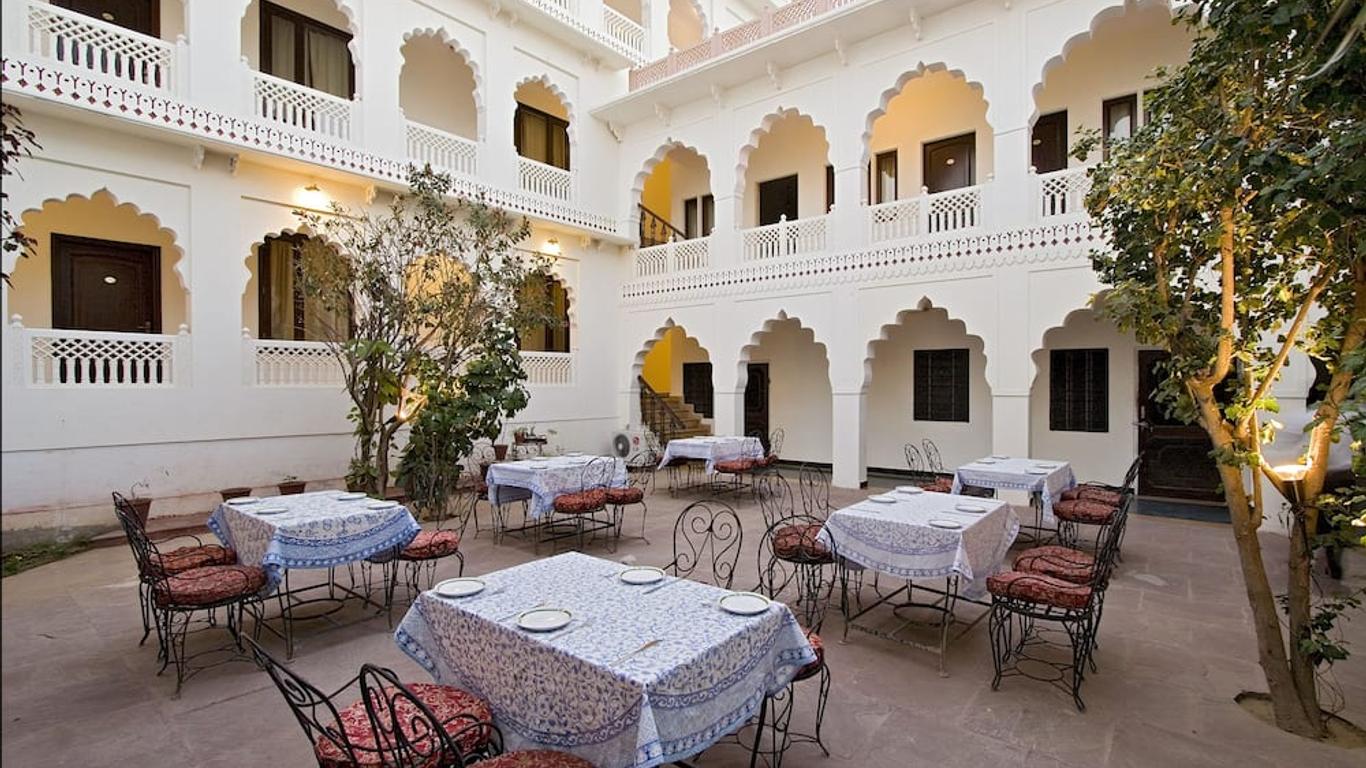 Heritage Khandwa Haveli