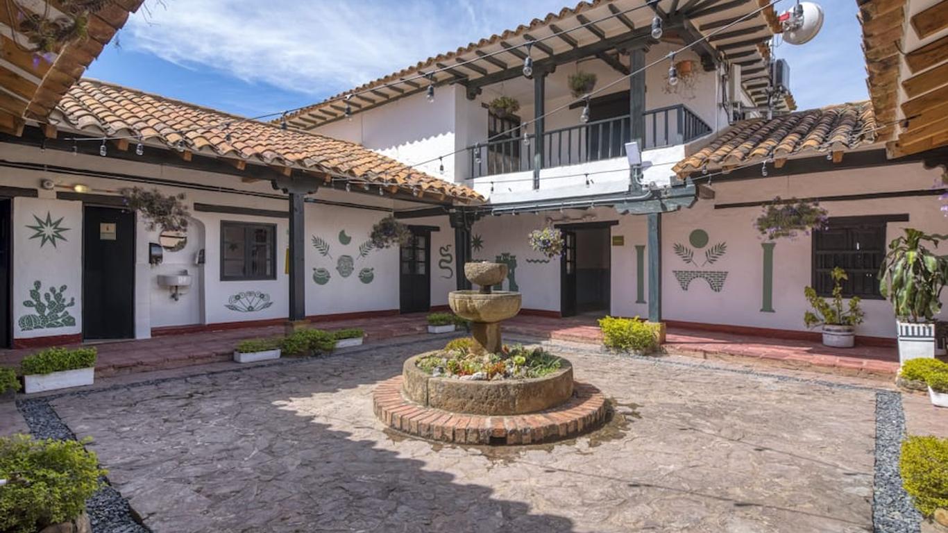 Hotel Aceitunos