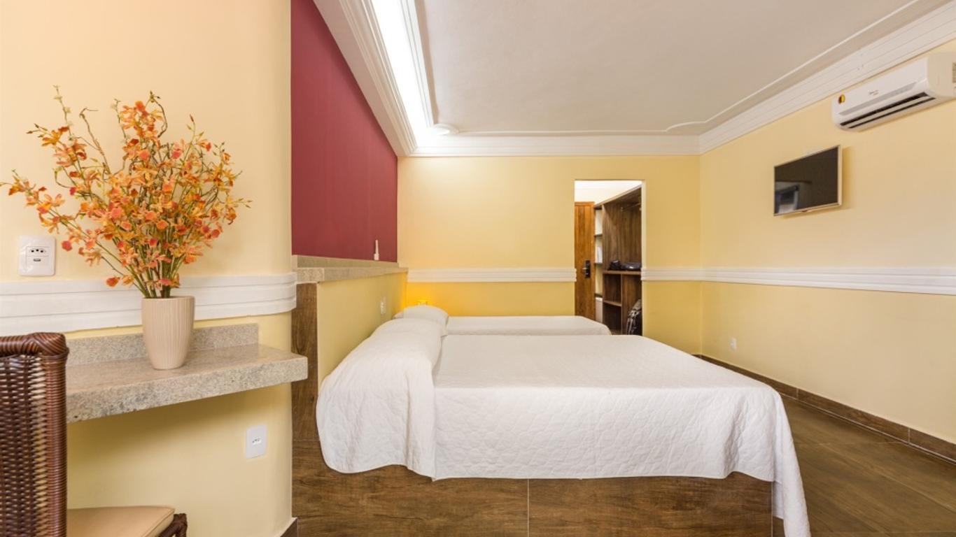 Floral Inn Family Hotel