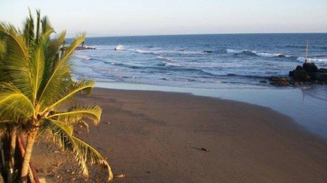 Torola Hotel & Beach Resort