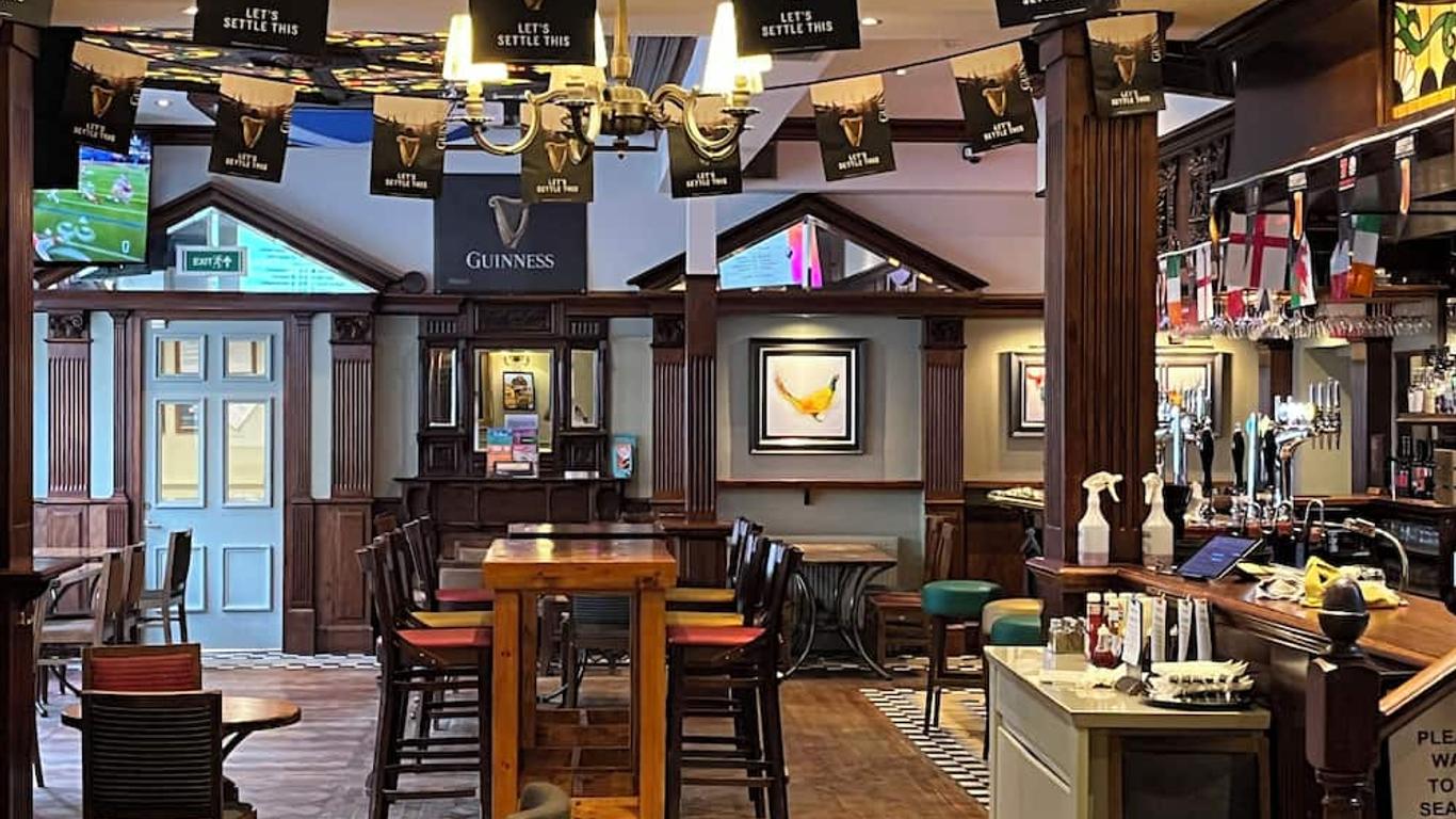 The Globe Inn