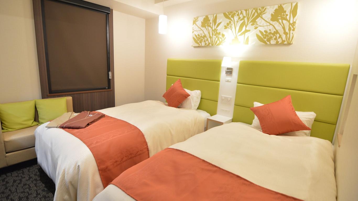 Queen's Hotel Chitose