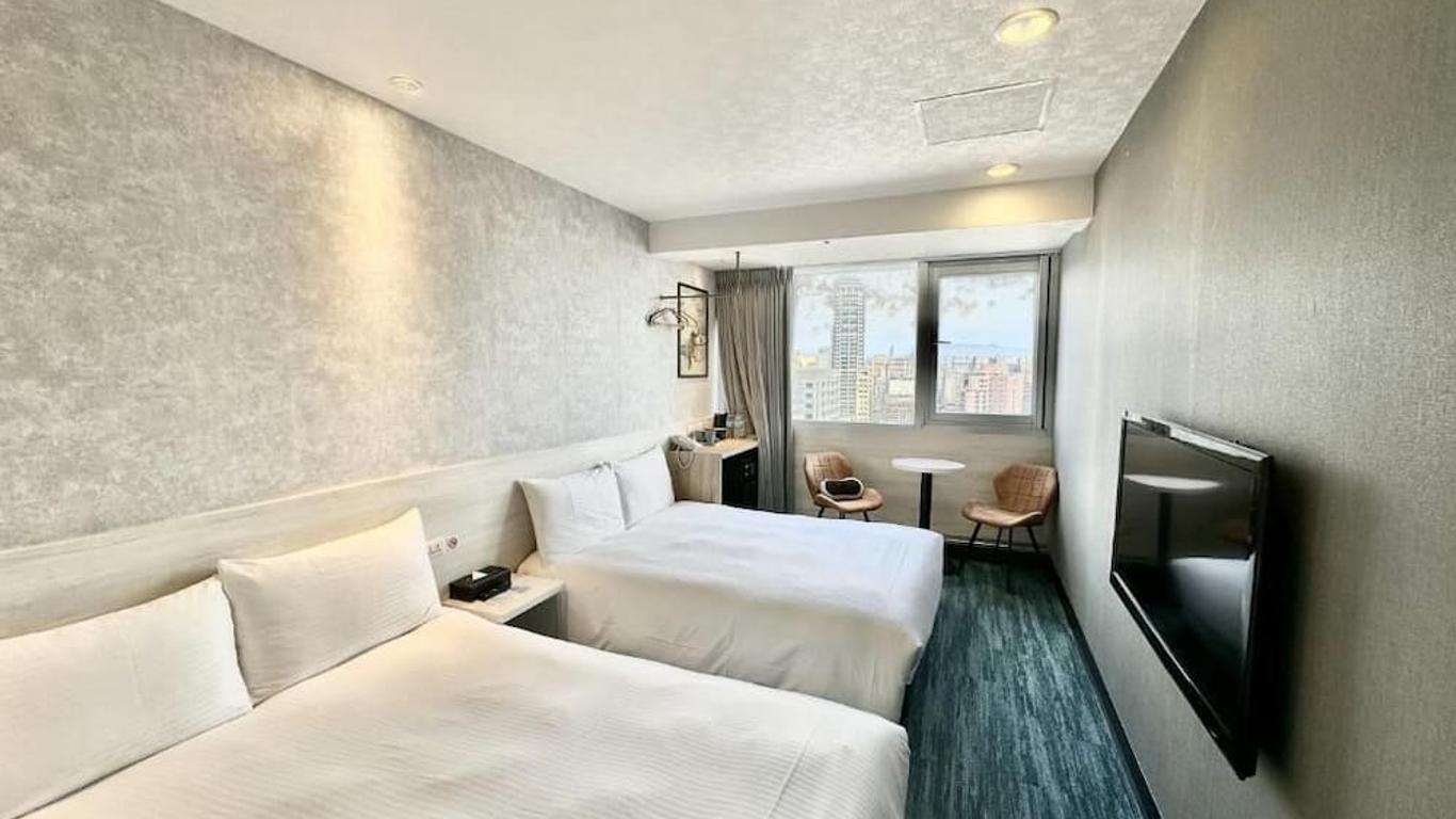 Sky Gate Hotel
