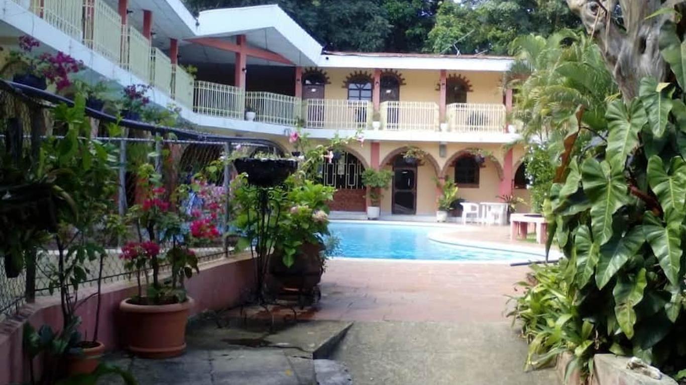 Hotel El Parador