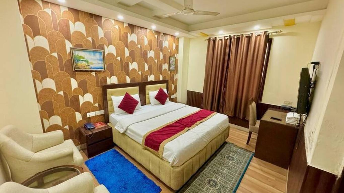 Hotel Vista, Karol Bagh