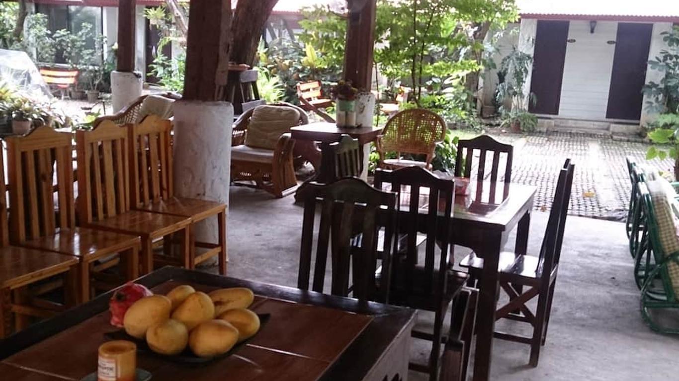 Baan Songjum