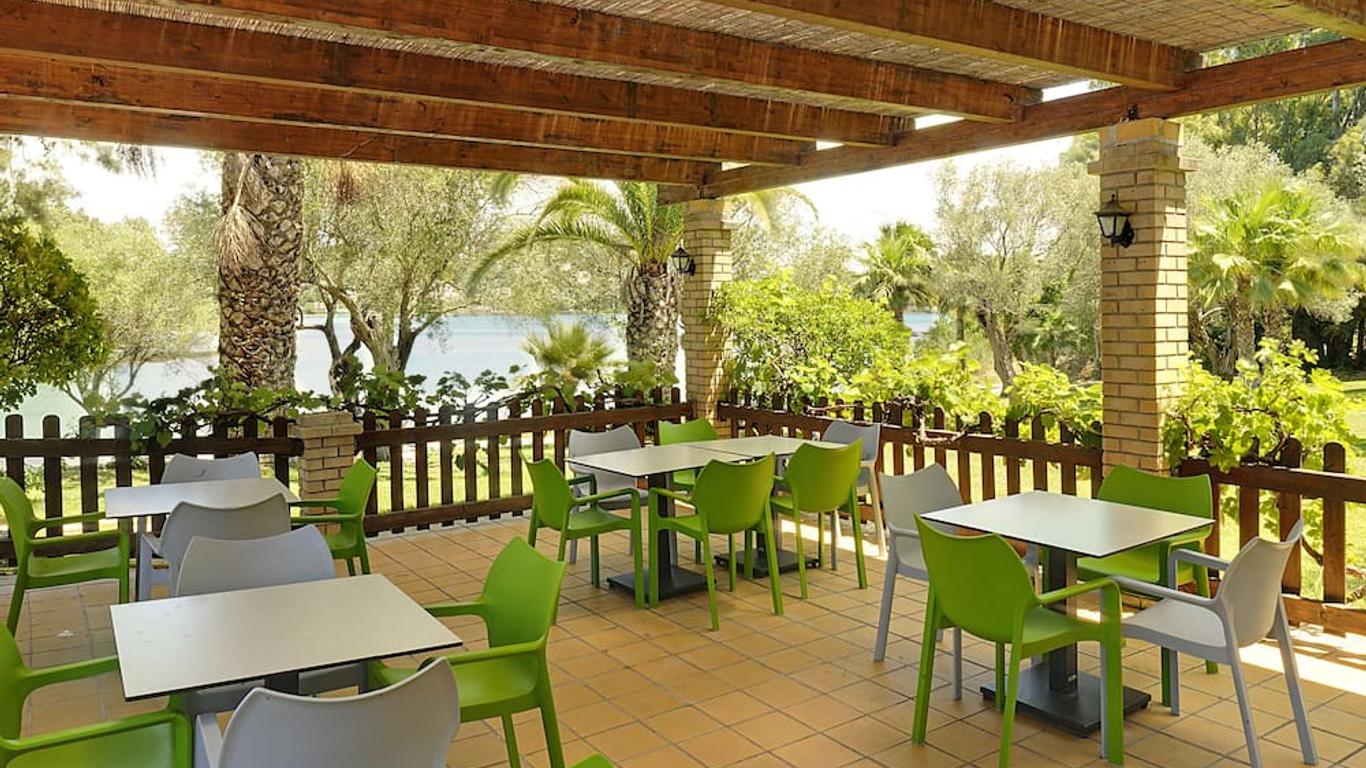 Helion Resort