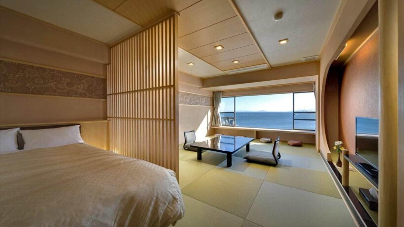 Shinojima Royal Hotel Kasuisou