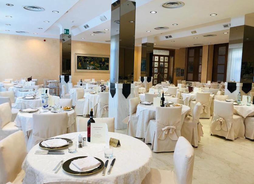 Sala de banquetes Foto