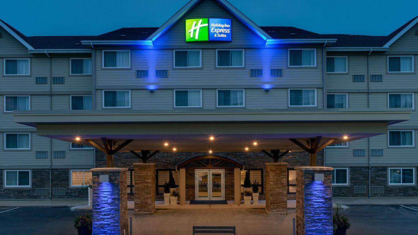 Holiday Inn Express & Suites Fredericton