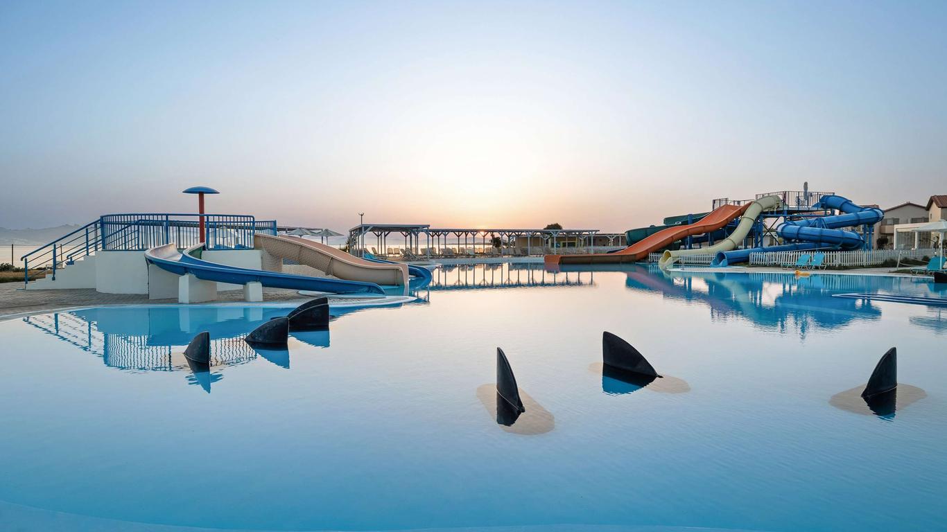 Marine Aquapark Resort