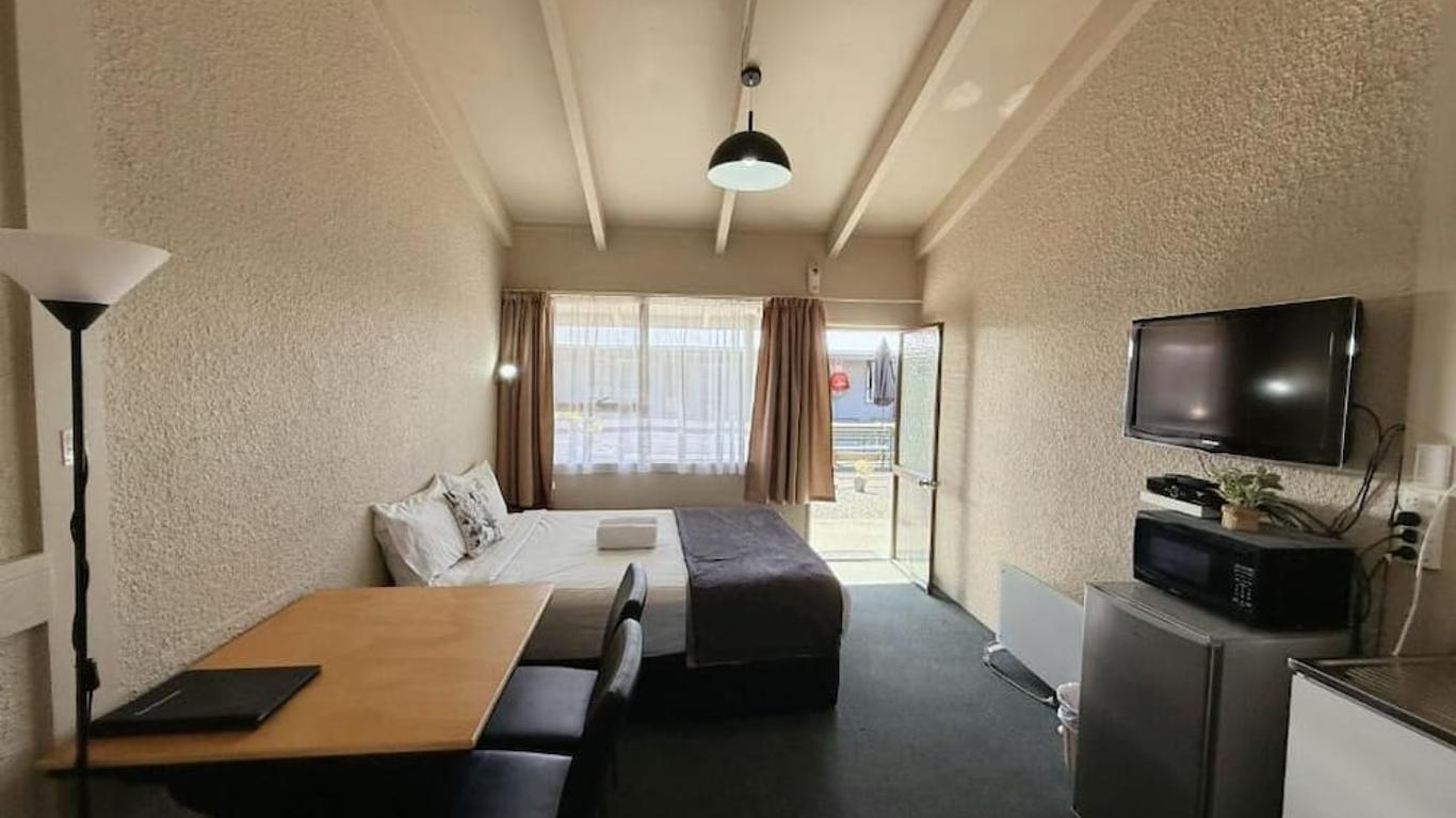 Cortez Motel