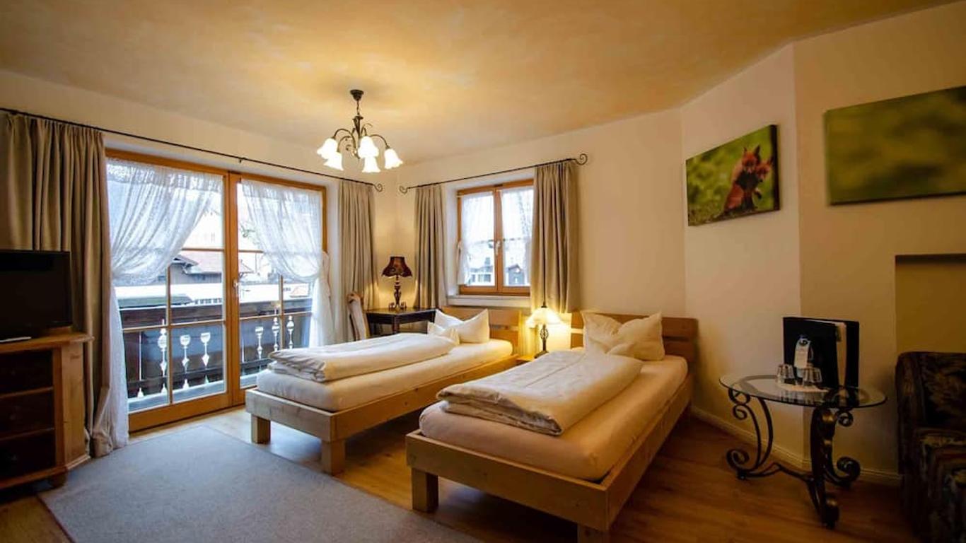 Hotel Ferienhaus Fux