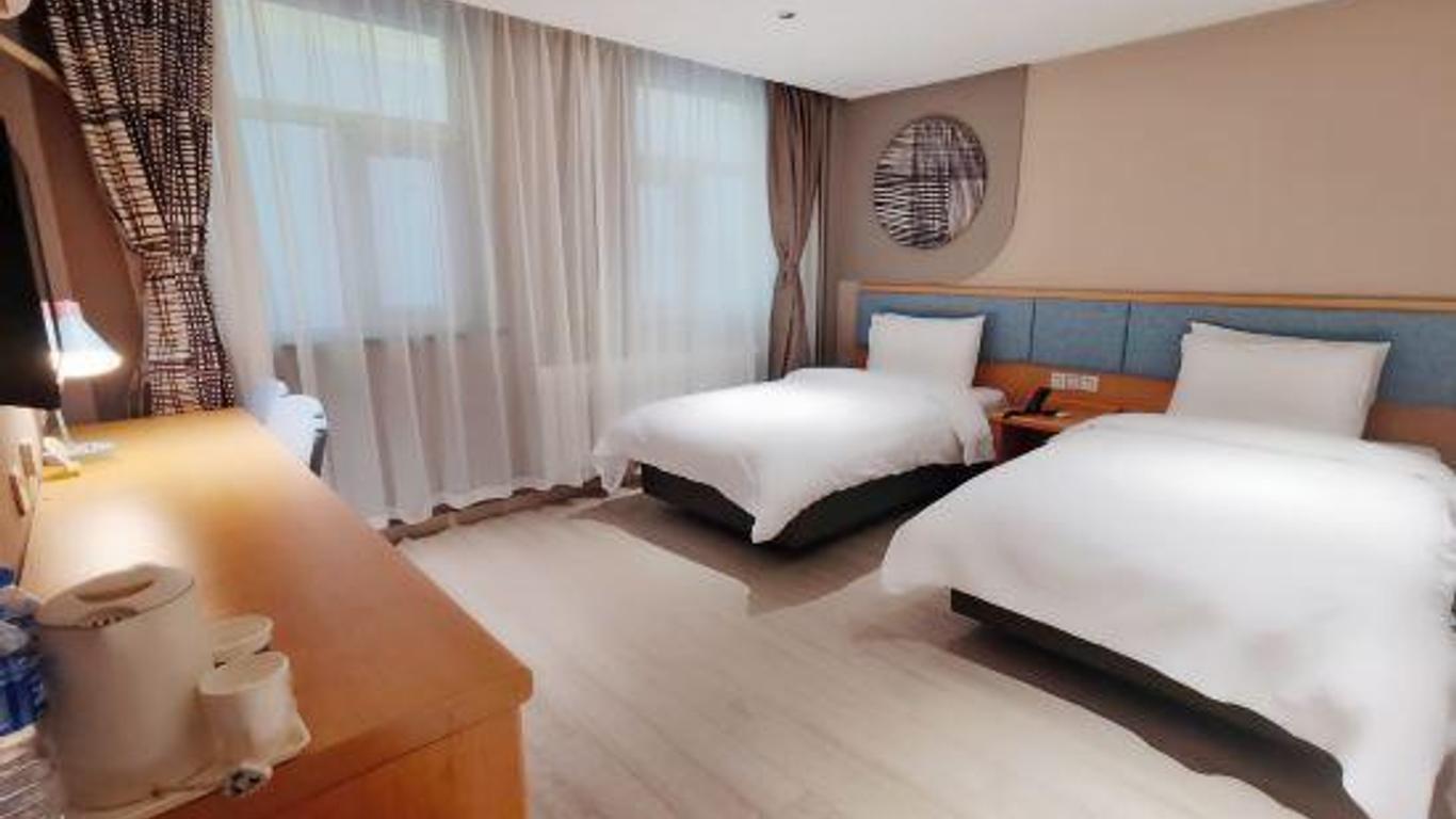 Homeinn · neo (Shenyang Laolongkou Distillery Longzhimeng)