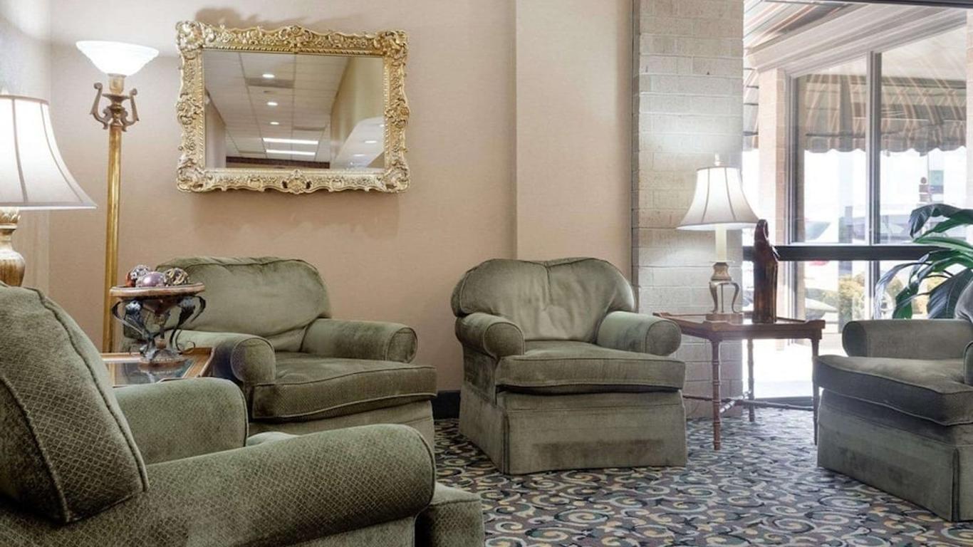 Quality Inn Columbus, Ms