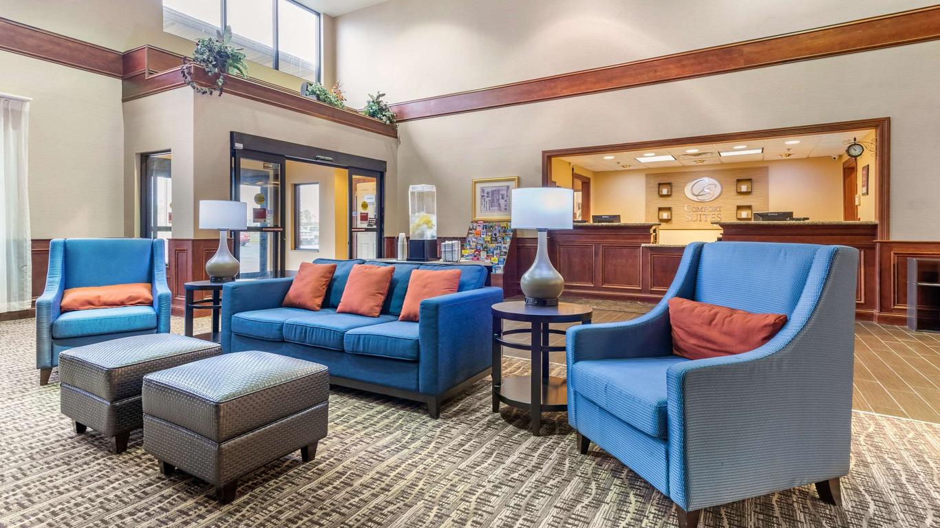 Comfort Suites Findlay I-75